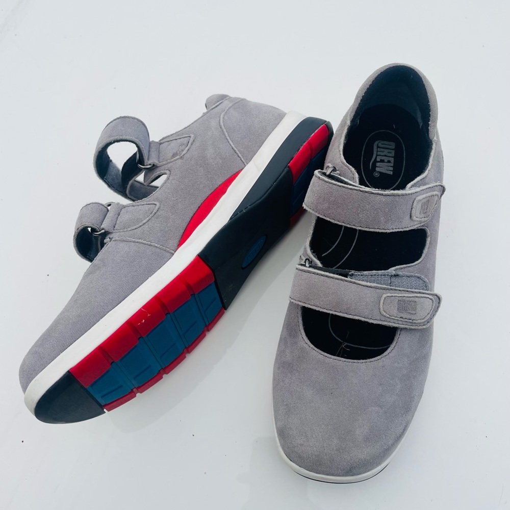 Discovery shoe by Drew